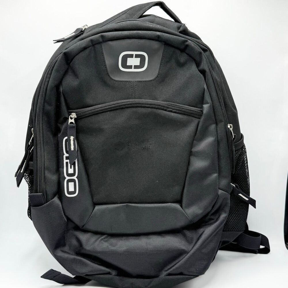 OGIO Rogue Black Back Laptop Pack Multiple Zippers and Sleeves for Organization
